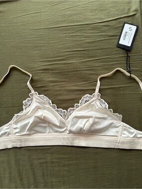 Understatement Lace Satin Bralette in Cream (XS)